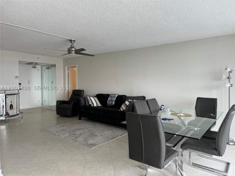 301 174th St 1105, Sunny Isles Beach FL - photo 12 of 25