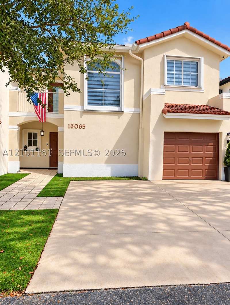 3 bedroom SingleFamilyResidence at 16065 SW 86th Ln, Bristol Pointe, Miami — photo 1