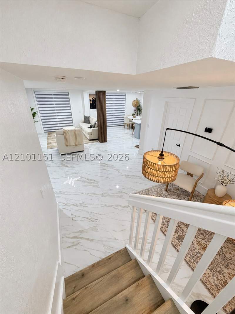 3 bedroom SingleFamilyResidence at 16065 SW 86th Ln, Bristol Pointe, Miami — photo 2