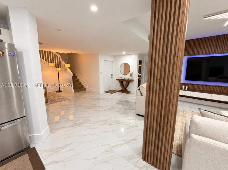 3 bedroom SingleFamilyResidence at 16065 SW 86th Ln, Bristol Pointe, Miami — photo 3