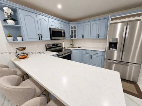 16065 SW 86th Ln, Miami FL - photo 8 of 44