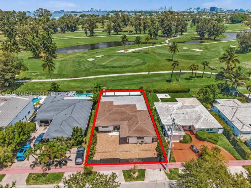 3 bedroom SingleFamilyResidence at 797 S Shore Dr, Normandy Golf Course, Miami Beach — photo 1