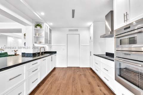 797 S Shore Dr, Miami Beach FL - photo 8 of 31