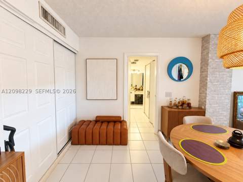 3101 N Country Club Dr 301, Aventura FL - photo 6 of 21
