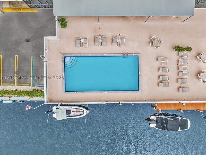 2 bedroom Condominium at 2500 NE 135th St C502, Dorset House Condo, North Miami — photo 4