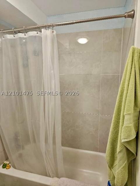 17560 Atlantic Blvd 207, Sunny Isles Beach FL - photo 10 of 14