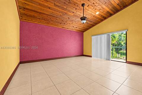 10010 NW 135th St, Hialeah Gardens FL - photo 23 of 84