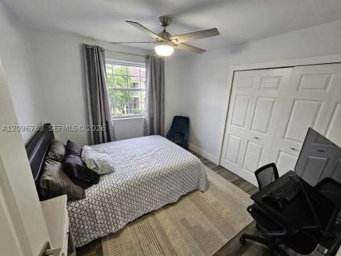 15429 SW 92nd St, Miami FL - photo 10 of 12