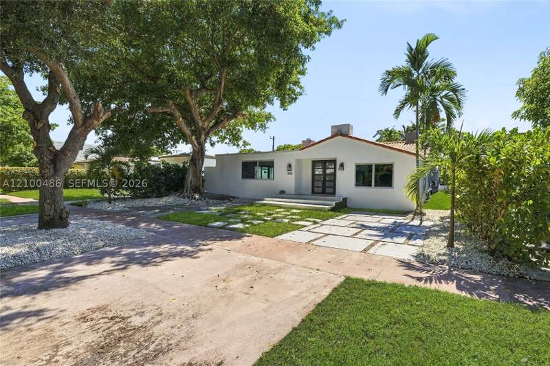 5 bedroom SingleFamilyResidence at 596 W 50th St, Lake View Sub, Miami Beach — photo 2