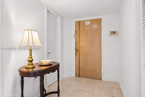 441 Valencia Ave 801, Coral Gables FL - photo 8 of 29