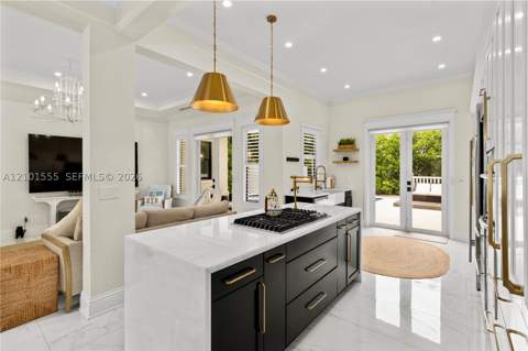 705 Madeira Ave, Coral Gables FL - photo 9 of 36