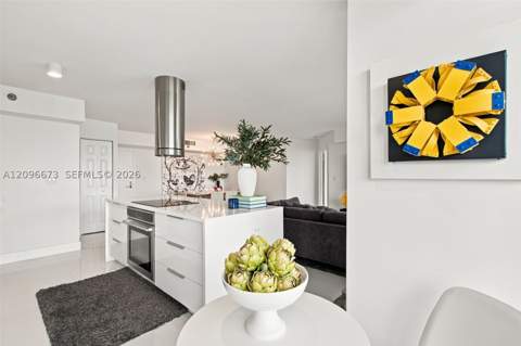 19101 NE 36th Ct 2811, Aventura FL - photo 10 of 37