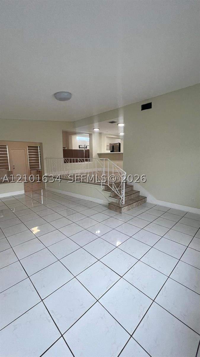 4 bedroom SingleFamilyResidence at 1251 Little River Dr, Cravero Lake Shore Estate, Miami — photo 5