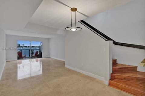 12346 NW 11th Ln 1009, Miami FL - photo 14 of 43