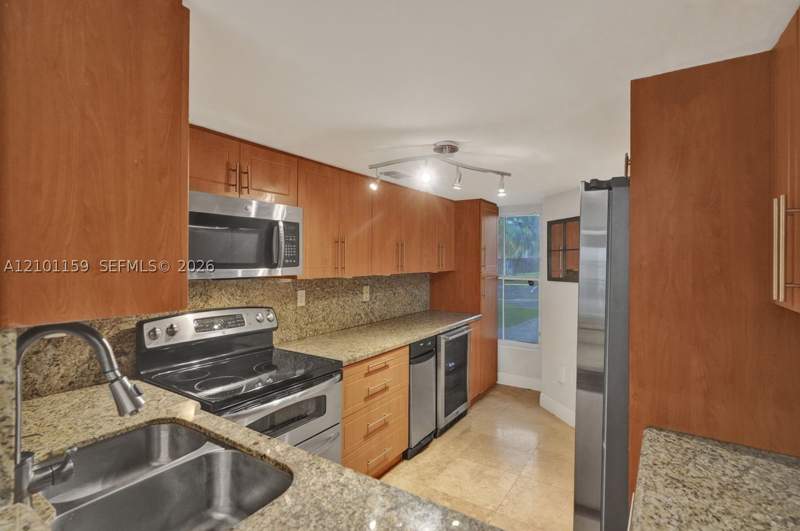 3 bedroom Condominium at 12346 NW 11th Ln 1009, Marina Real Condo No 1, Miami — photo 5