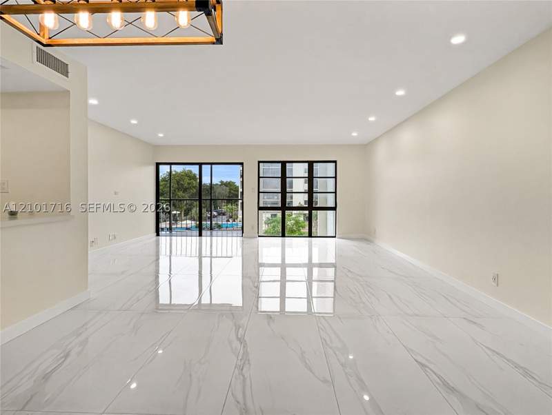 2 bedroom Condominium at 14203 SW 66th St 204, Racquet Club Of Kendale L, Miami — photo 5