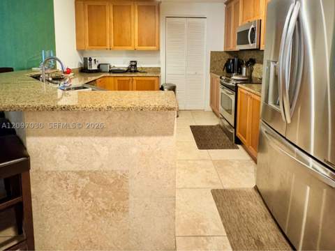 55 Merrick Way 707, Coral Gables FL - photo 6 of 32