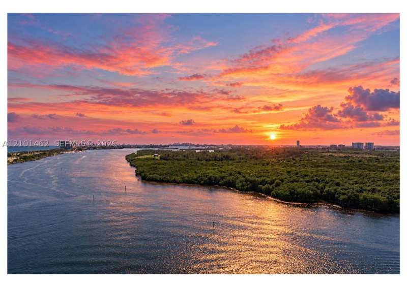 2 bedroom Condominium at 500 Bayview Dr Ph20, Arlen House West Condo, Sunny Isles Beach — photo 1