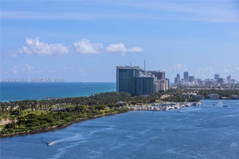 2 bedroom Condominium at 500 Bayview Dr Ph20, Arlen House West Condo, Sunny Isles Beach — photo 4