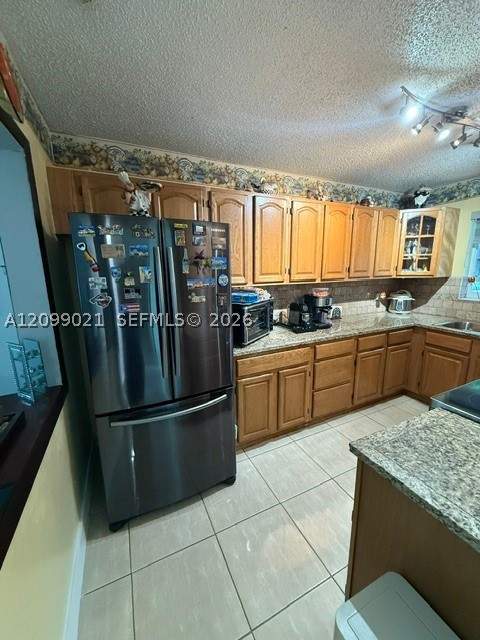 5641 SW 139th Pl, Miami FL - photo 8 of 37