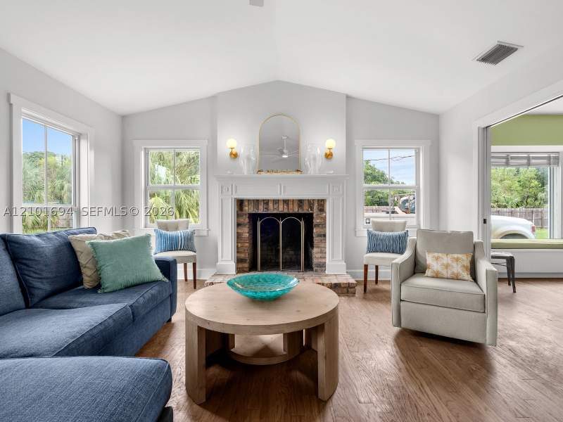 4 bedroom SingleFamilyResidence at 19870 SW 240th St, Redland, Homestead — photo 2
