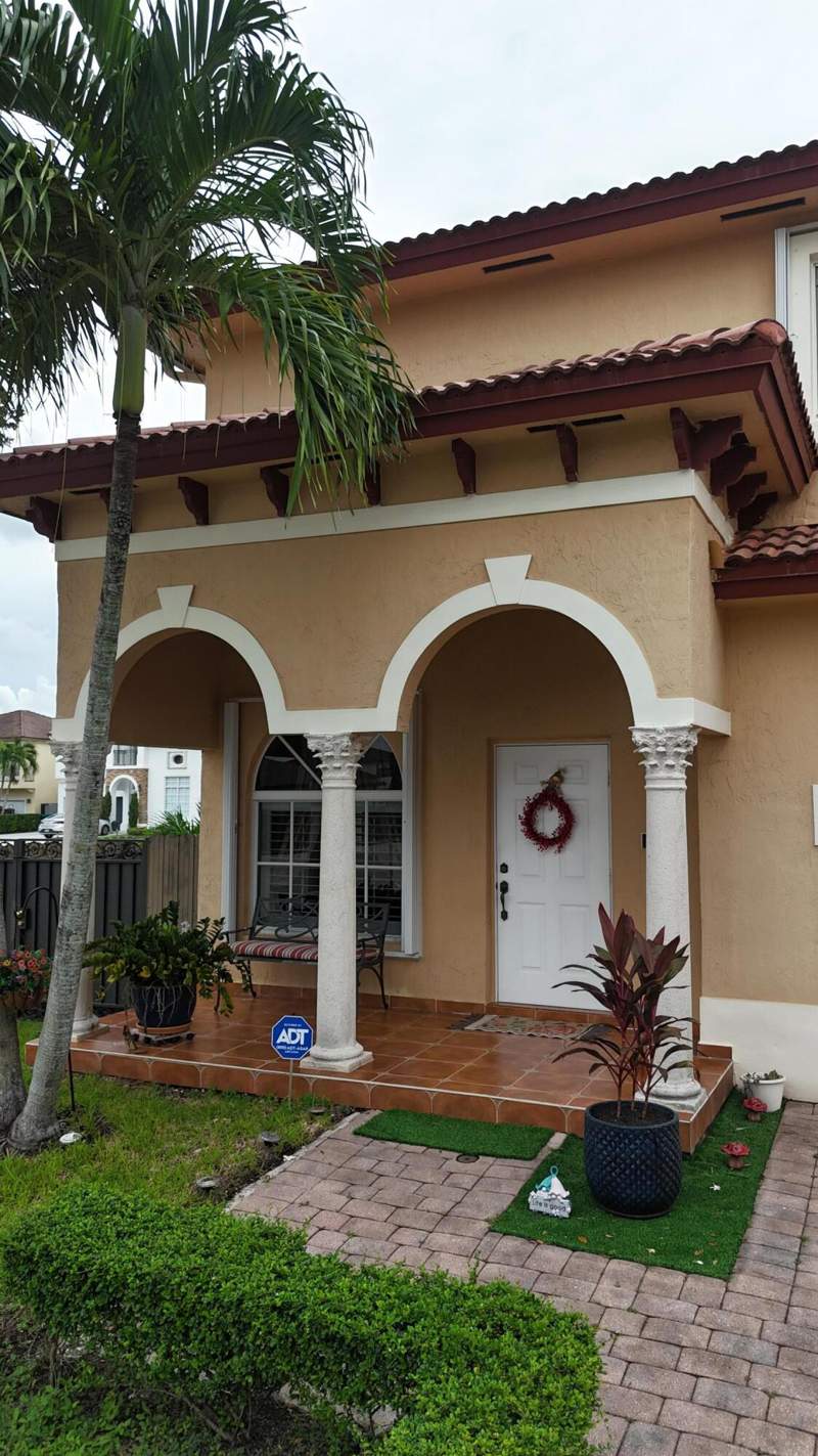 4 bedroom SingleFamilyResidence at 1811 SW 155th Avenue, Efm Estates Sections Two, Miami — photo 3