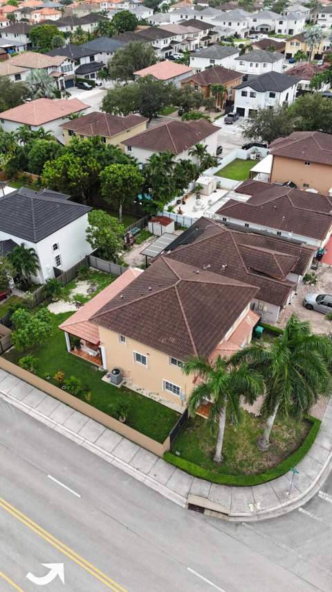 1811 SW 155th Avenue, Miami FL - photo 8 of 69