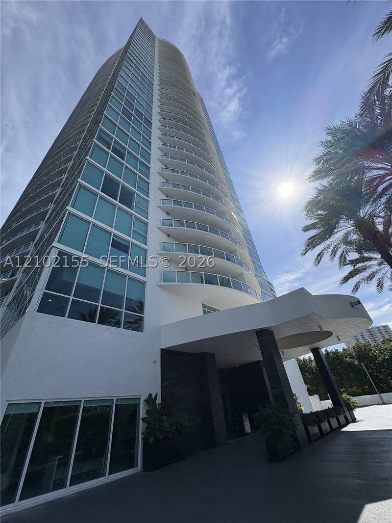 2 bedroom Condominium at 2101 Brickell Ave 2512, Skyline On Brickell Condo, Miami — photo 2