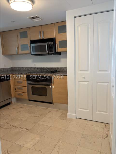2101 Brickell Ave 2512, Miami FL - photo 6 of 59