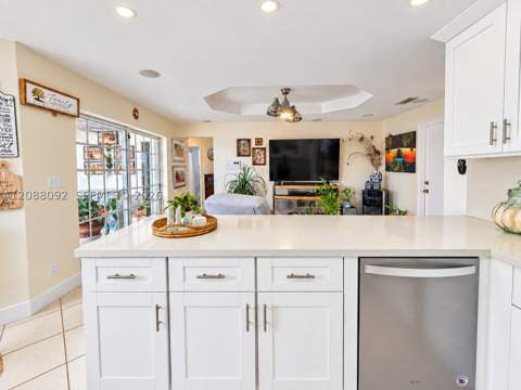 16020 SW 42nd Ter, Miami FL - photo 17 of 59
