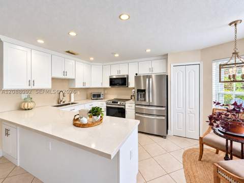 16020 SW 42nd Ter, Miami FL - photo 22 of 59
