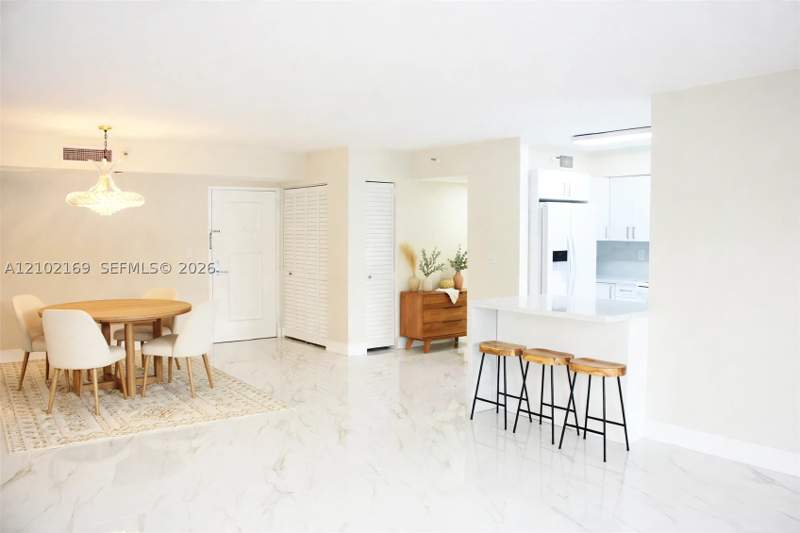 2 bedroom Condominium at 19101 NE 36th Ct 302, Mystic Pointe Condo No Th, Aventura — photo 3