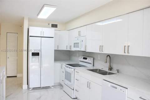 19101 NE 36th Ct 302, Aventura FL - photo 6 of 19