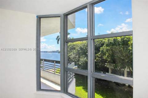 19101 NE 36th Ct 302, Aventura FL - photo 8 of 19