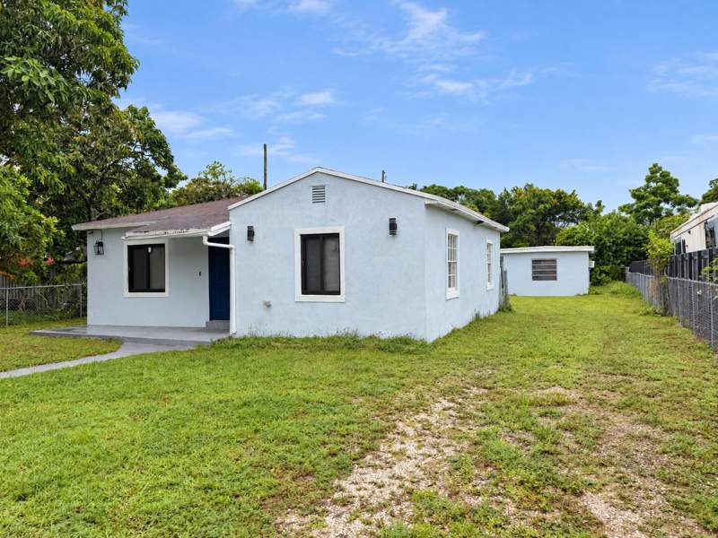 2 bedroom SingleFamilyResidence at 925 NW 121st Street, North Shore Heights, North Miami — photo 2