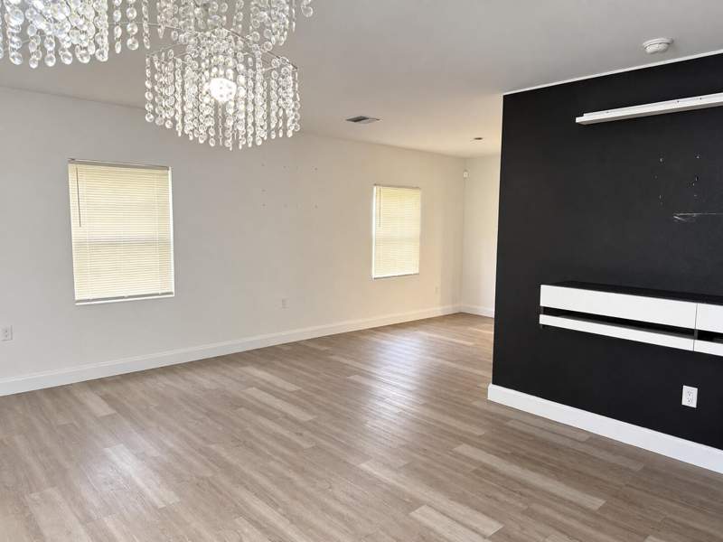 2 bedroom SingleFamilyResidence at 925 NW 121st Street, North Shore Heights, North Miami — photo 3