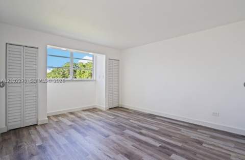 445 NE 195 th st 330, Miami FL - photo 6 of 11