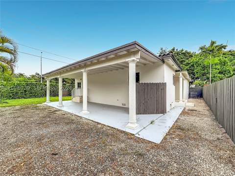 1770 SW 17th Ave, Miami FL - photo 10 of 38