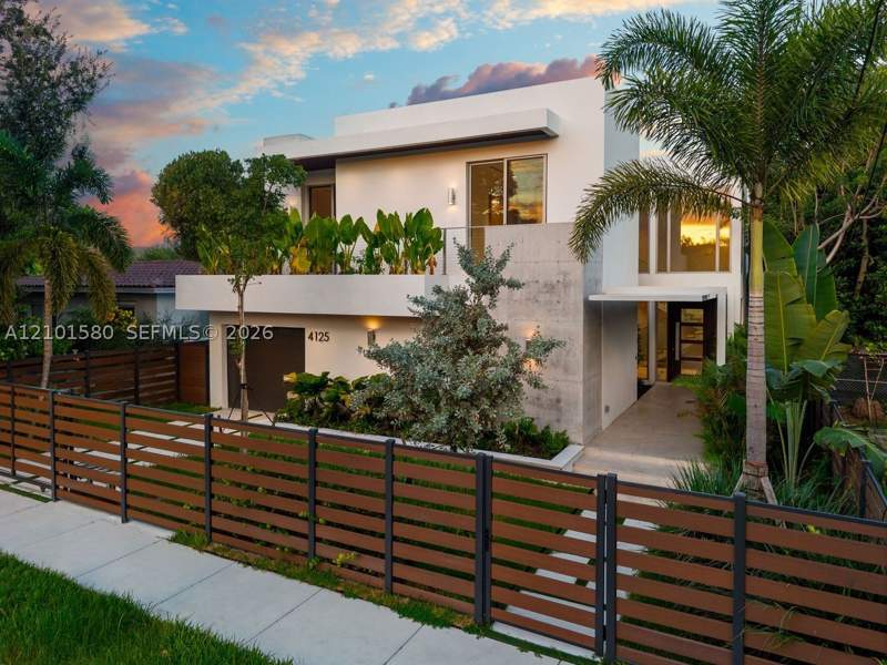 5 bedroom SingleFamilyResidence at 4125 NW 5th Ave, Allendale Sub Db 943-562, Miami — photo 4