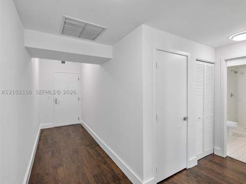 888 Biscayne Blvd 612, Miami FL - photo 8 of 27