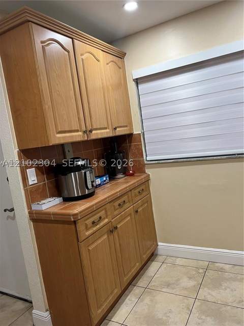 8875 Fontainebleau Blvd 203, Miami FL - photo 7 of 17