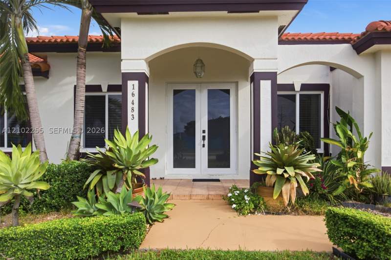 4 bedroom SingleFamilyResidence at 16483 SW 282nd St, Eve Estates, Homestead — photo 4