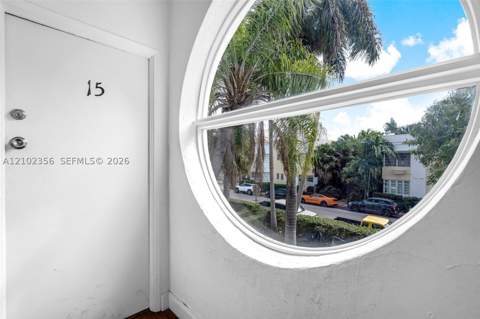 1009 Meridian Ave 15, Miami Beach FL - photo 8 of 16