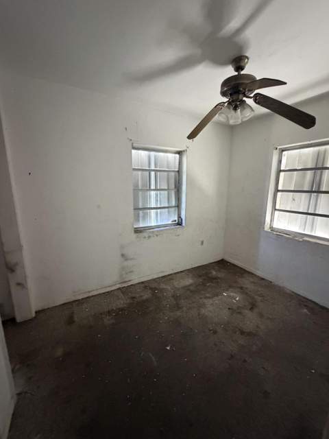 2850 NW 160th Street, Miami Gardens FL - photo 7 of 14