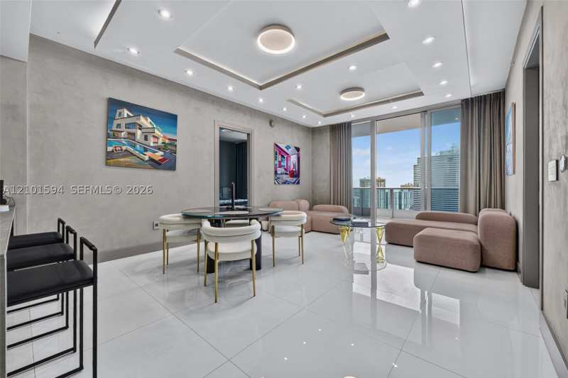 2 bedroom Condominium at 200 Biscayne Boulevard Way 5010, Epic West Condo, Miami — photo 1