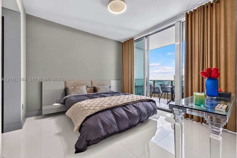 2 bedroom Condominium at 200 Biscayne Boulevard Way 5010, Epic West Condo, Miami — photo 5