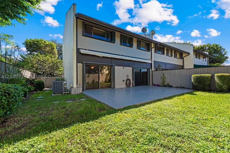 3 bedroom Townhouse at 9193 SW 128th Ln, Briar Bay Townhouse Estat, Miami — photo 5