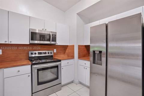 14320 SW 147th Ct, Miami FL - photo 10 of 39