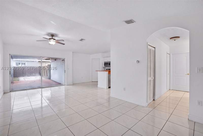 4 bedroom SingleFamilyResidence at 14320 SW 147th Ct, Adventure Homes, Miami — photo 3