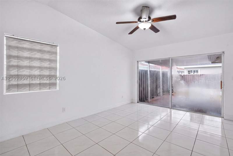 4 bedroom SingleFamilyResidence at 14320 SW 147th Ct, Adventure Homes, Miami — photo 5